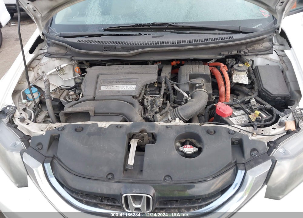 2015 HONDA CIVIC HYBRID VIN: 19XFB4F20FE201028