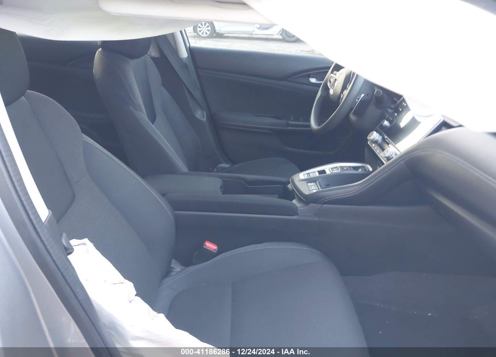 2019 HONDA INSIGHT EX VIN: 19XZE4F56KE032061