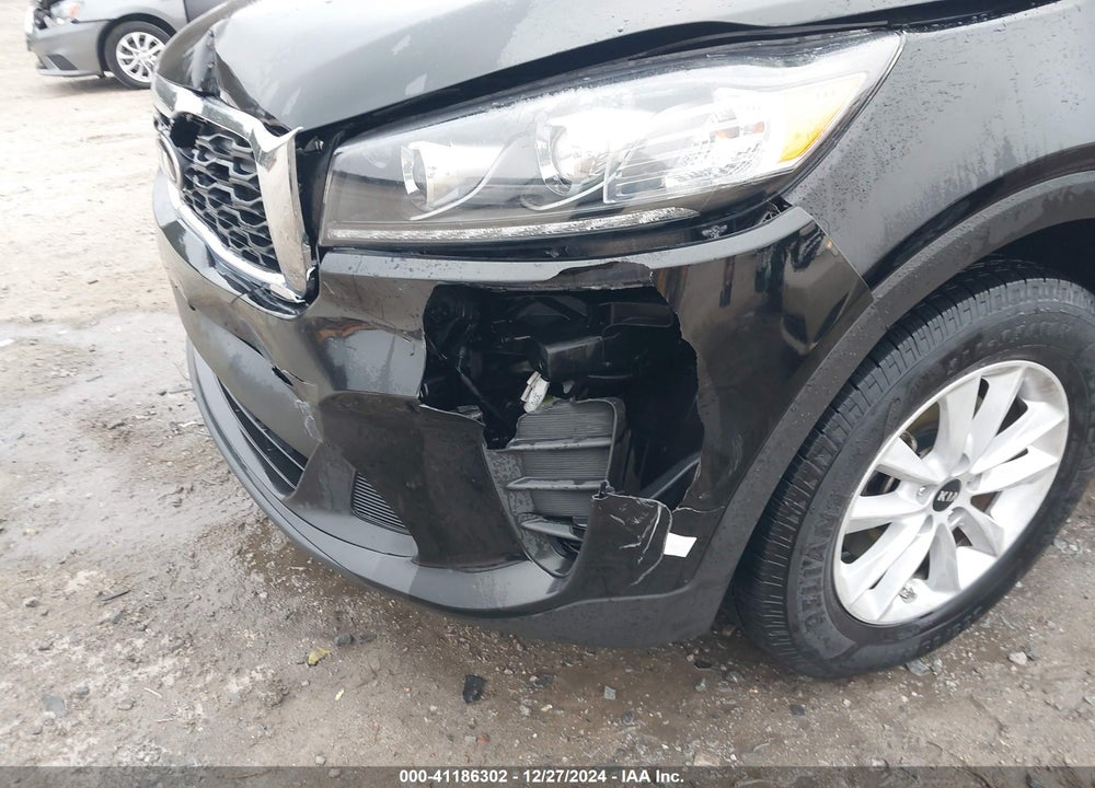 2019 KIA SORENTO 2.4L LX VIN: 5XYPG4A37KG533115