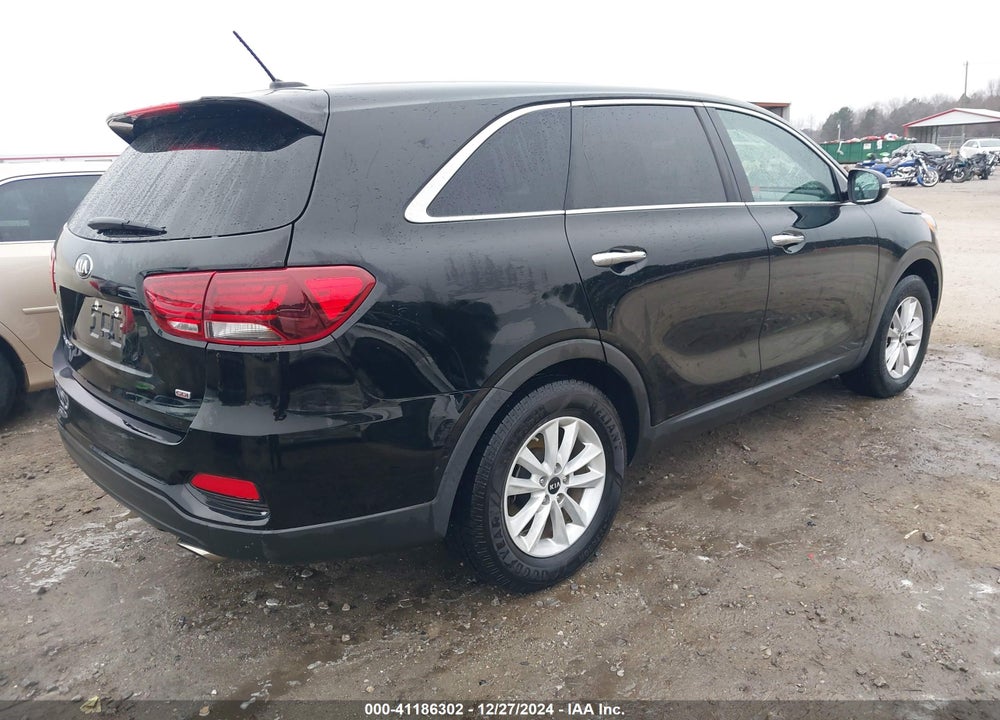2019 KIA SORENTO 2.4L LX VIN: 5XYPG4A37KG533115