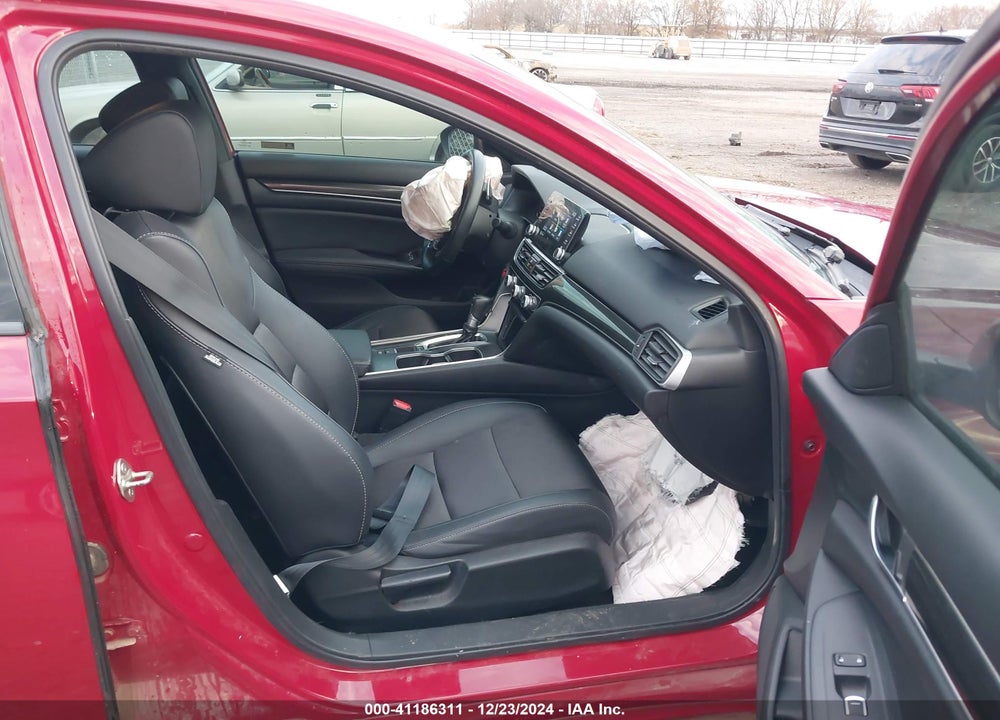 2019 HONDA ACCORD VIN: 1HGCV1F32KA127109