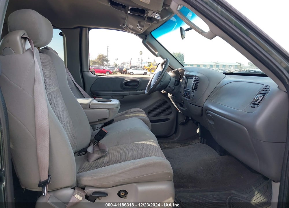 2002 FORD F-150 LARIAT/XL/XLT VIN: 1FTRX07W82KE01414