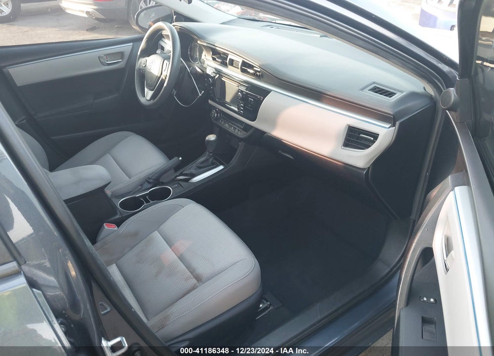 2014 TOYOTA COROLLA VIN: 5YFBURHE9EP043024