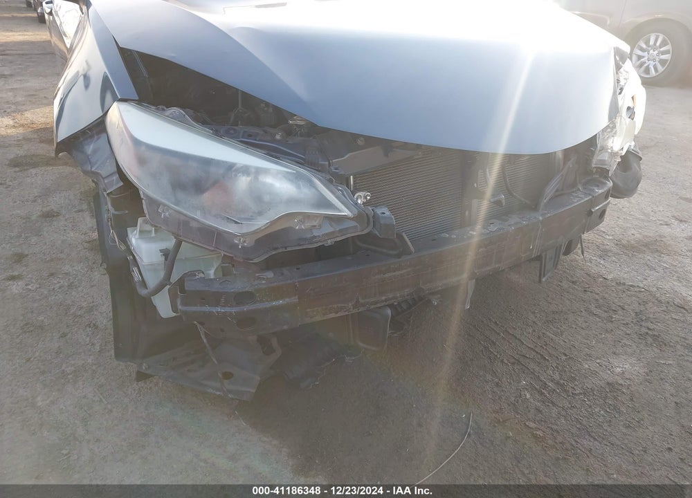 2014 TOYOTA COROLLA VIN: 5YFBURHE9EP043024