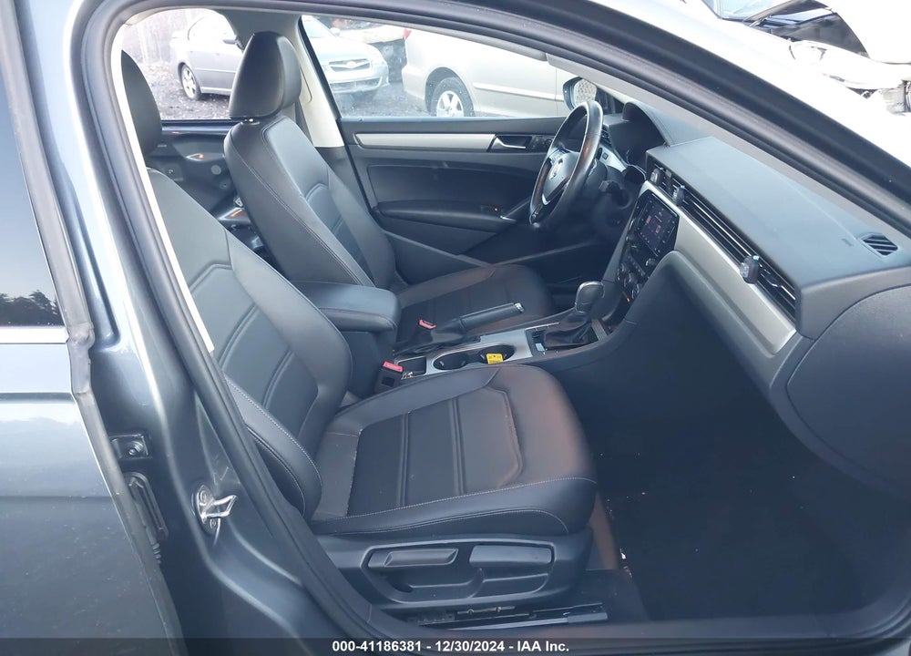 2020 VOLKSWAGEN PASSAT VIN: 1VWWA7A36LC003025