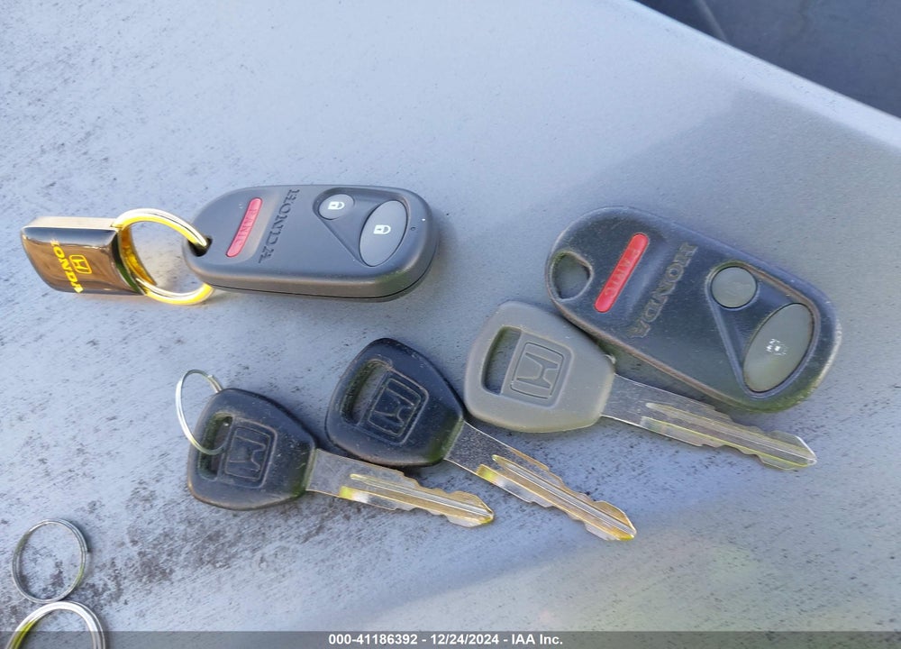 2000 HONDA INSIGHT VIN: JHMZE1375YT002472