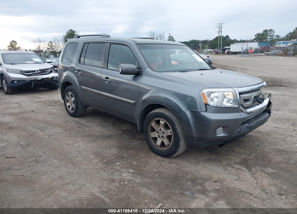 2011 HONDA PILOT TOURING VIN: 5FNYF4H97BB007673