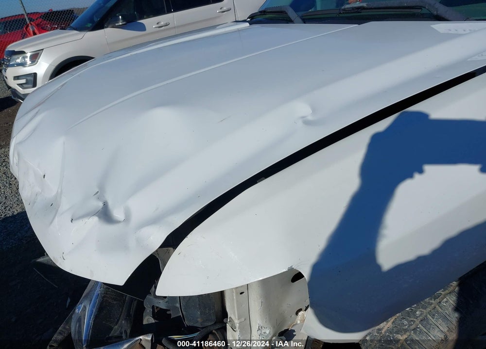 2007 CHEVROLET SILVERADO VIN: 1GCEK14C57Z587392