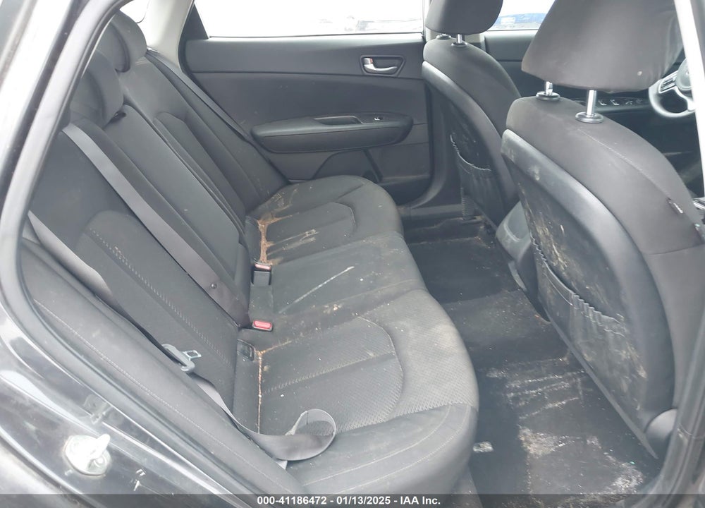 2018 KIA OPTIMA LX VIN: KNAGT4L30J5219688