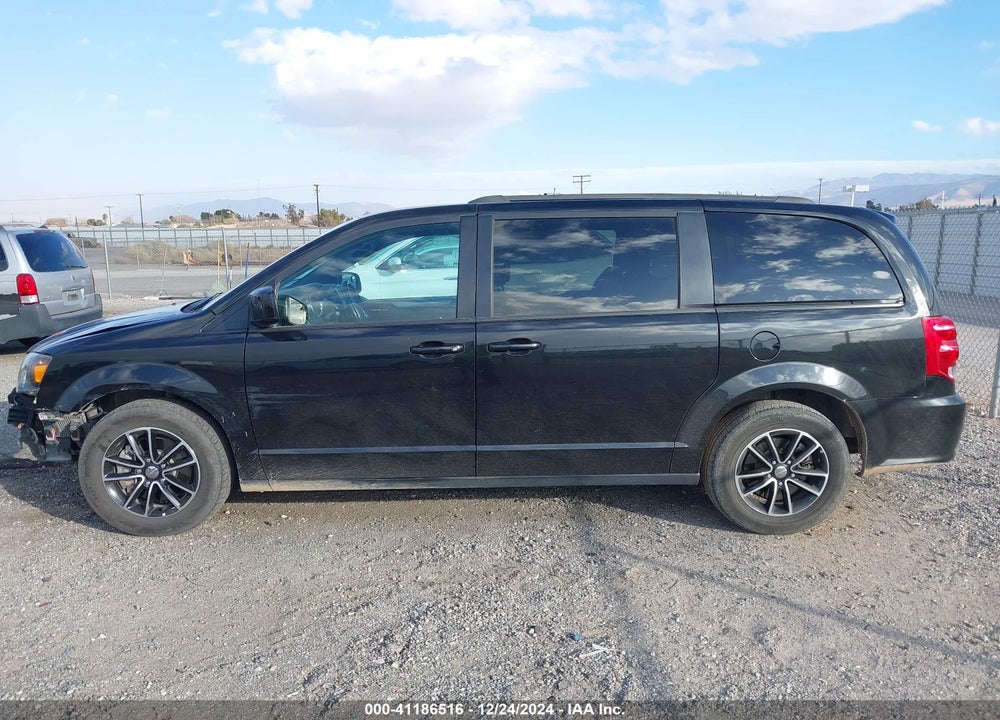 2018 DODGE GRAND CARAVAN GT VIN: 2C4RDGEG0JR343408
