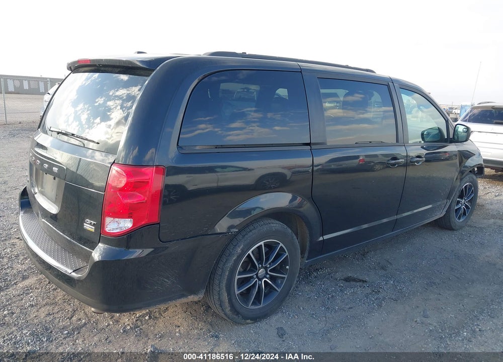 2018 DODGE GRAND CARAVAN GT VIN: 2C4RDGEG0JR343408