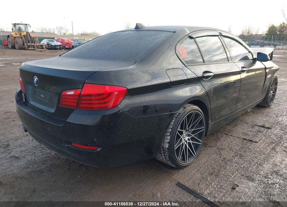 2016 BMW 528 VIN: WBA5A7C55GG148887