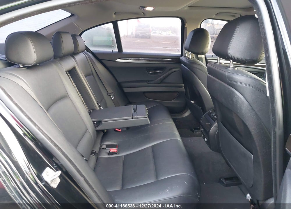 2016 BMW 528 VIN: WBA5A7C55GG148887