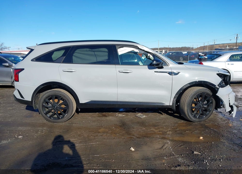 2023 KIA SORENTO SX VIN: 5XYRKDLF2PG191692