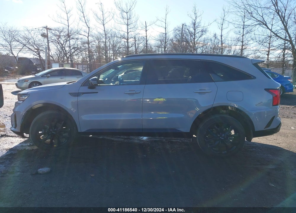 2023 KIA SORENTO SX VIN: 5XYRKDLF2PG191692