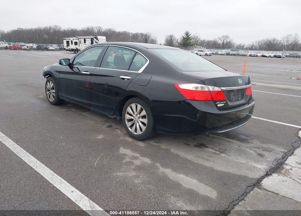 2013 HONDA ACCORD EX VIN: 1HGCR2F72DA052766