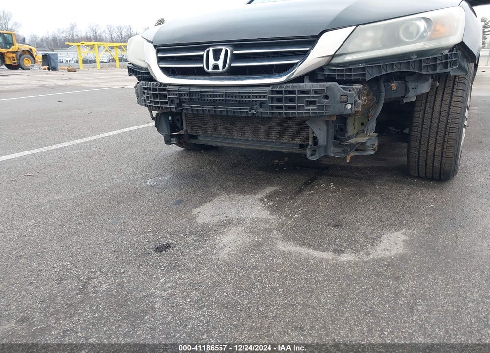 2013 HONDA ACCORD EX VIN: 1HGCR2F72DA052766