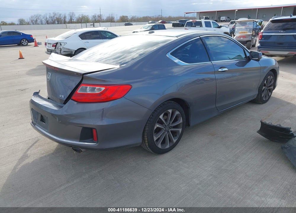 2014 HONDA ACCORD VIN: 1HGCT2B8XEA000738