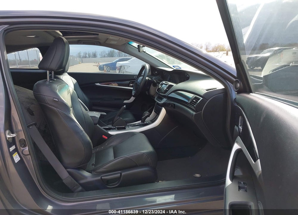 2014 HONDA ACCORD VIN: 1HGCT2B8XEA000738