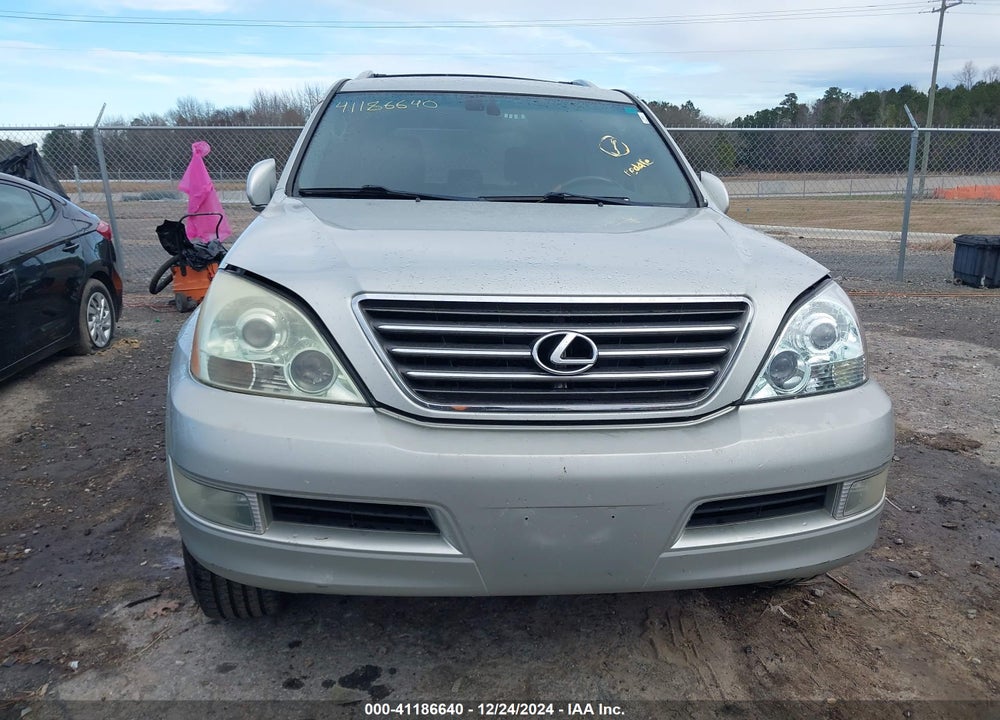 2003 LEXUS GX 470 VIN: JTJBT20X930015526