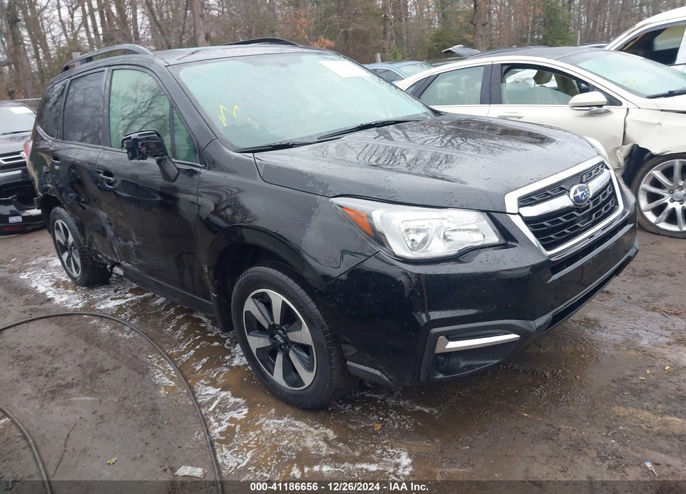 2018 SUBARU FORESTER VIN: JF2SJAEC4JH567959