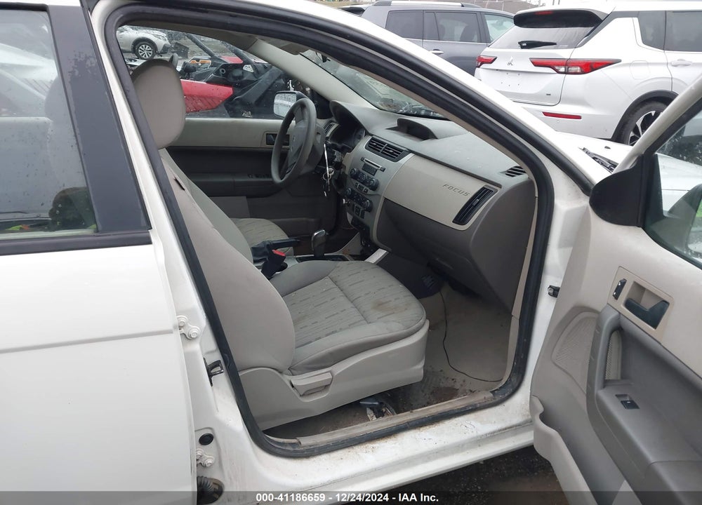 2010 FORD FOCUS VIN: 1FAHP3FN1AW207794