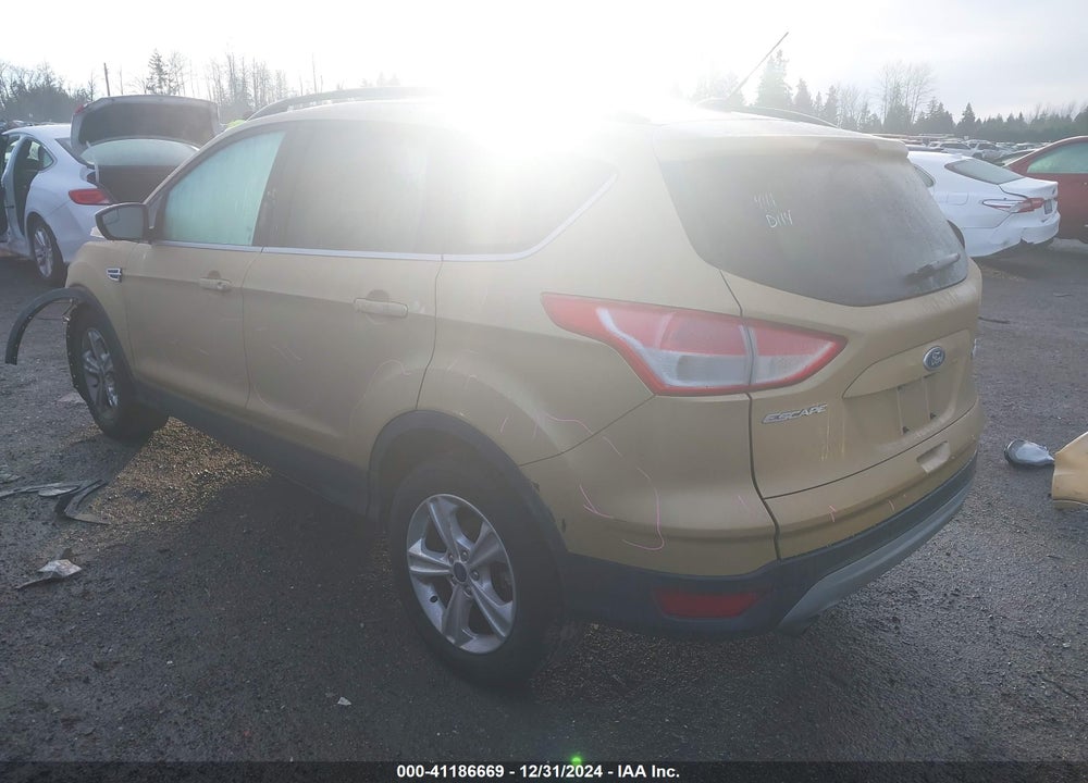 2015 FORD ESCAPE SE VIN: 1FMCU0GXXFUB50800