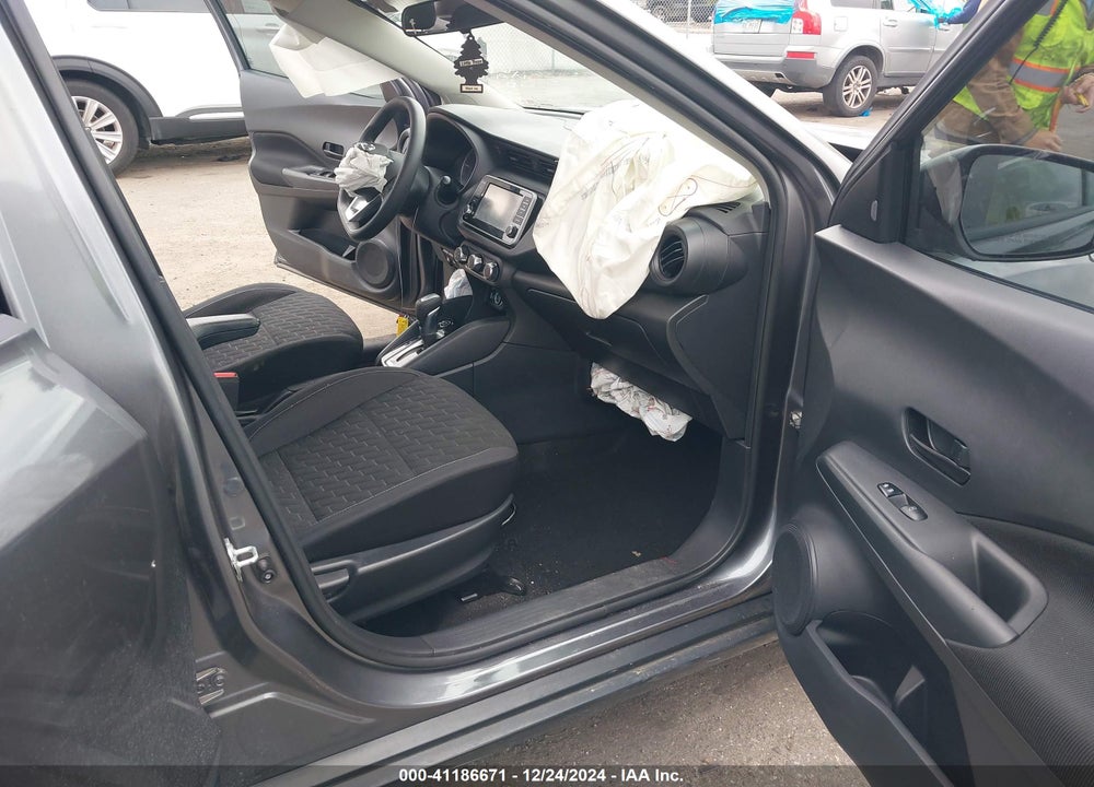2021 NISSAN KICKS VIN: 3N1CP5BV4ML508949
