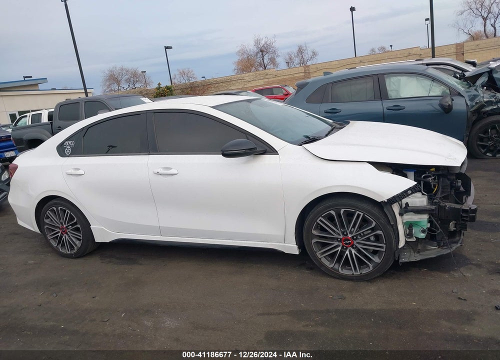 2022 KIA FORTE GT VIN: 3KPF44AC7NE457272