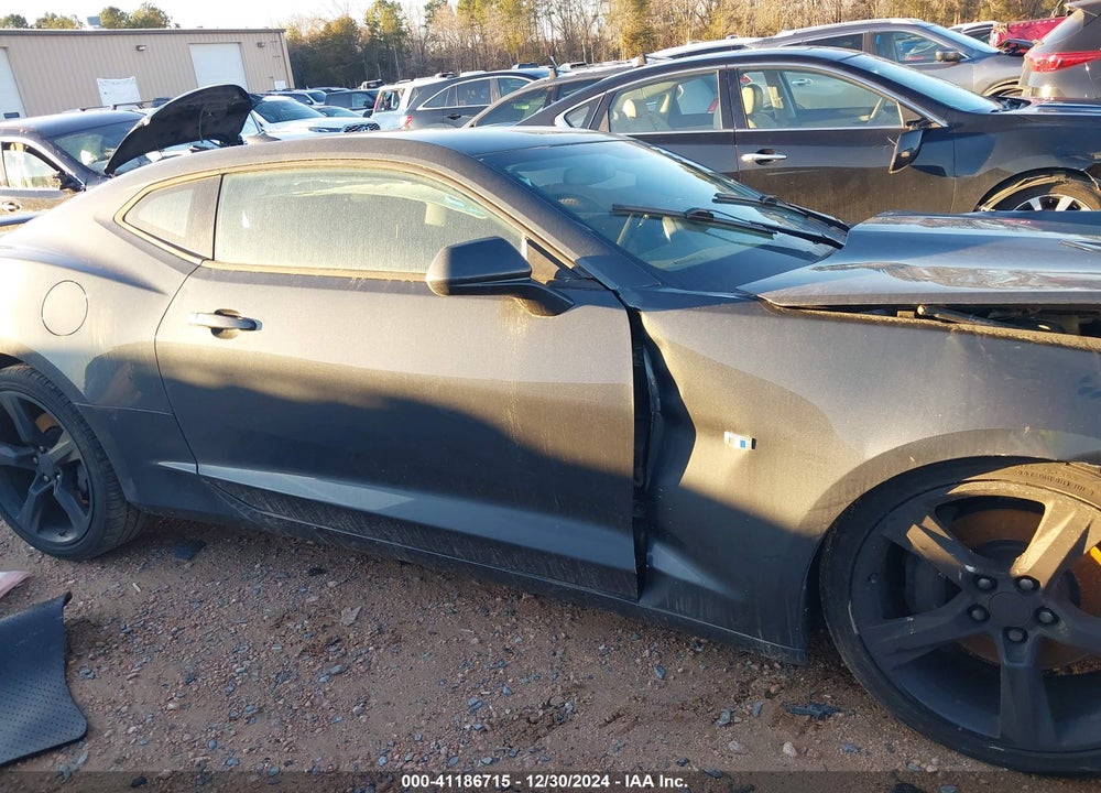 2018 CHEVROLET CAMARO VIN: 1G1FH1R74J0107345