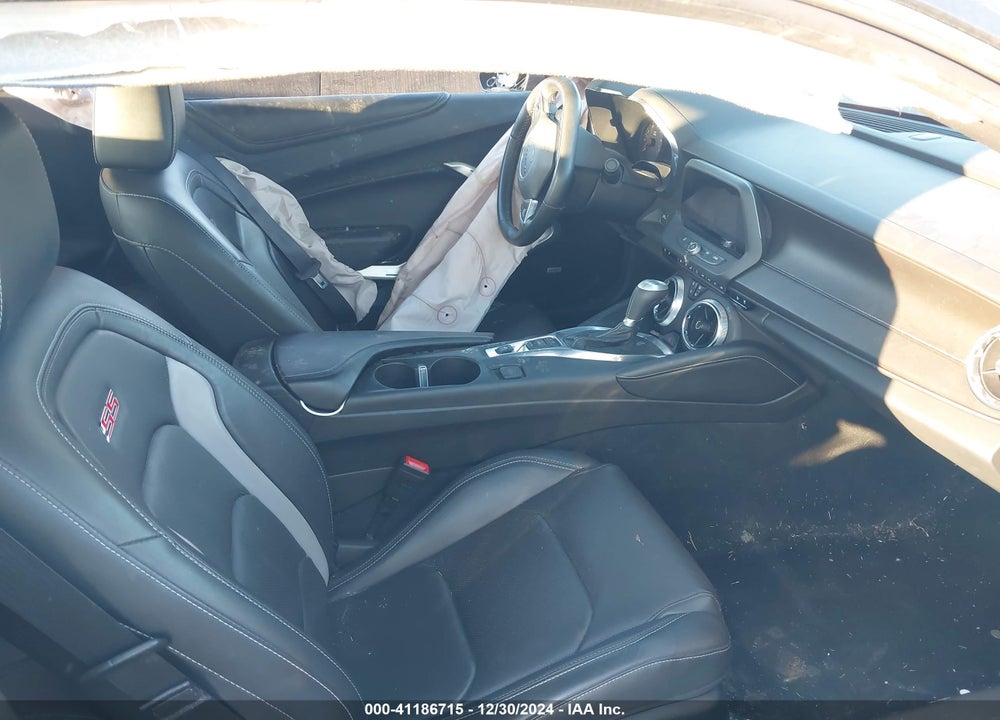 2018 CHEVROLET CAMARO VIN: 1G1FH1R74J0107345