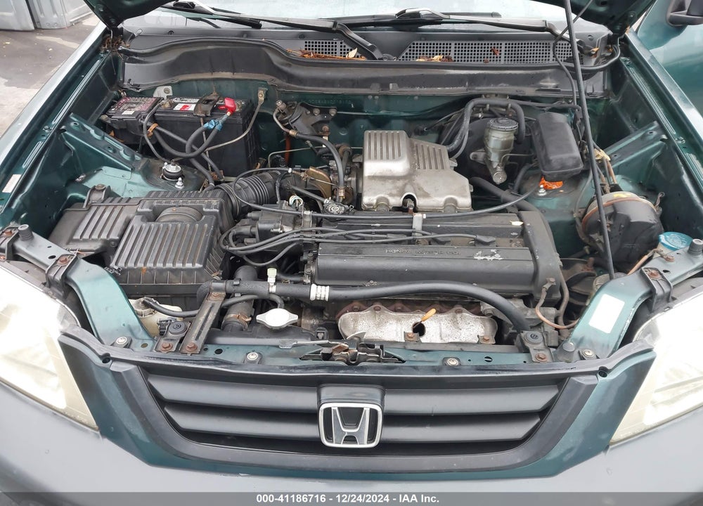 1999 HONDA CR-V LX VIN: JHLRD2846XC016102