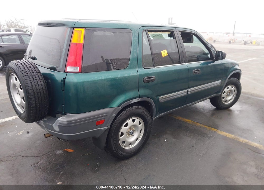 1999 HONDA CR-V LX VIN: JHLRD2846XC016102