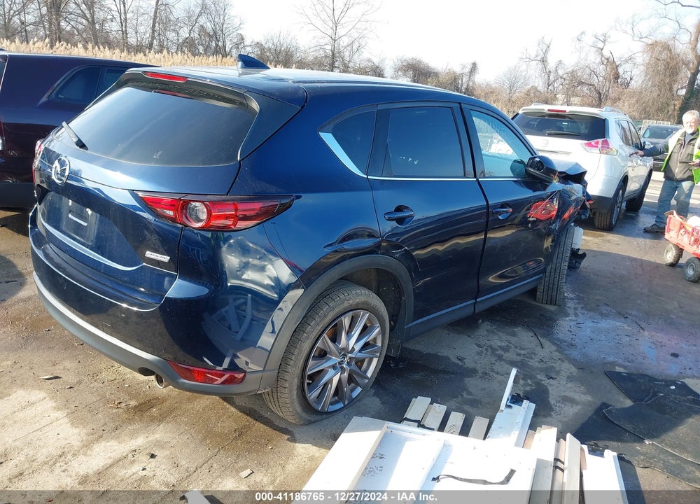 2019 MAZDA CX-5 VIN: JM3KFADM8K0547585