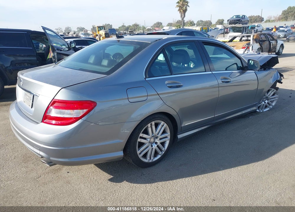 2008 MERCEDES-BENZ C 300 VIN: WDDGF54X48F011650