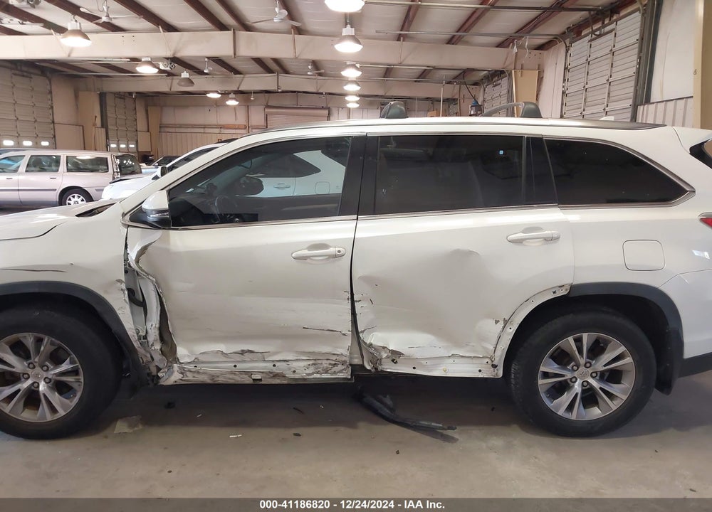 2014 TOYOTA HIGHLANDER VIN: 5TDJKRFH0ES005235