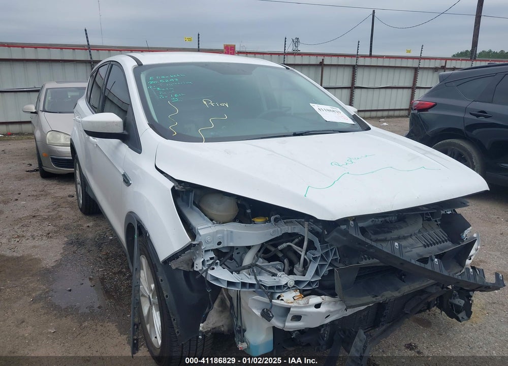 2019 FORD ESCAPE SE VIN: 1FMCU0GD4KUB56785