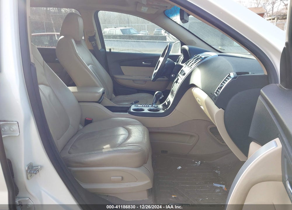 2011 GMC ACADIA SLT-1 VIN: 1GKKVRED8BJ193218