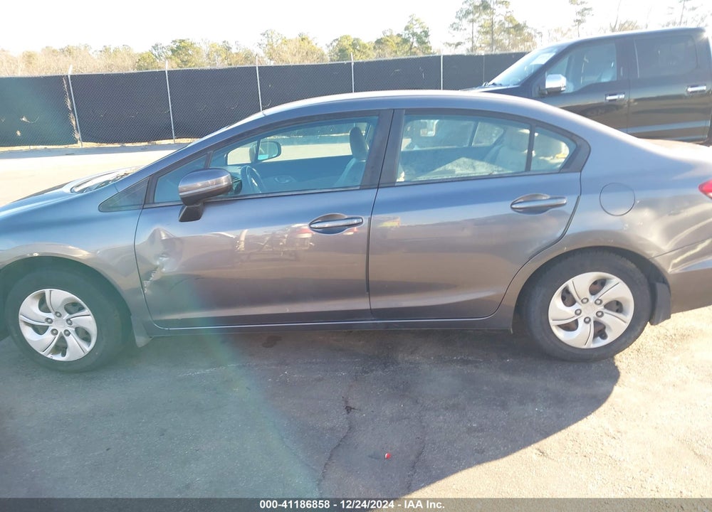 2015 HONDA CIVIC LX VIN: 19XFB2F56FE283605