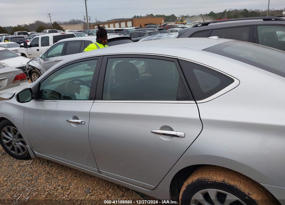 2019 NISSAN SENTRA SV VIN: 3N1AB7AP0KY304511