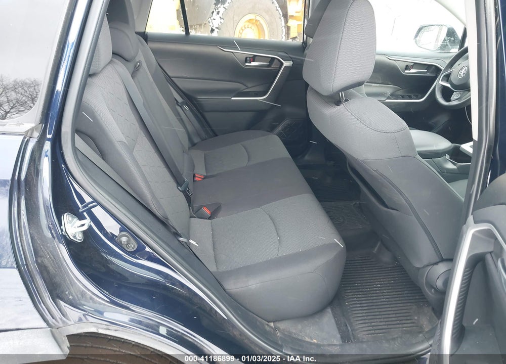 2023 TOYOTA RAV4 XLE VIN: 2T3P1RFV8PW386742