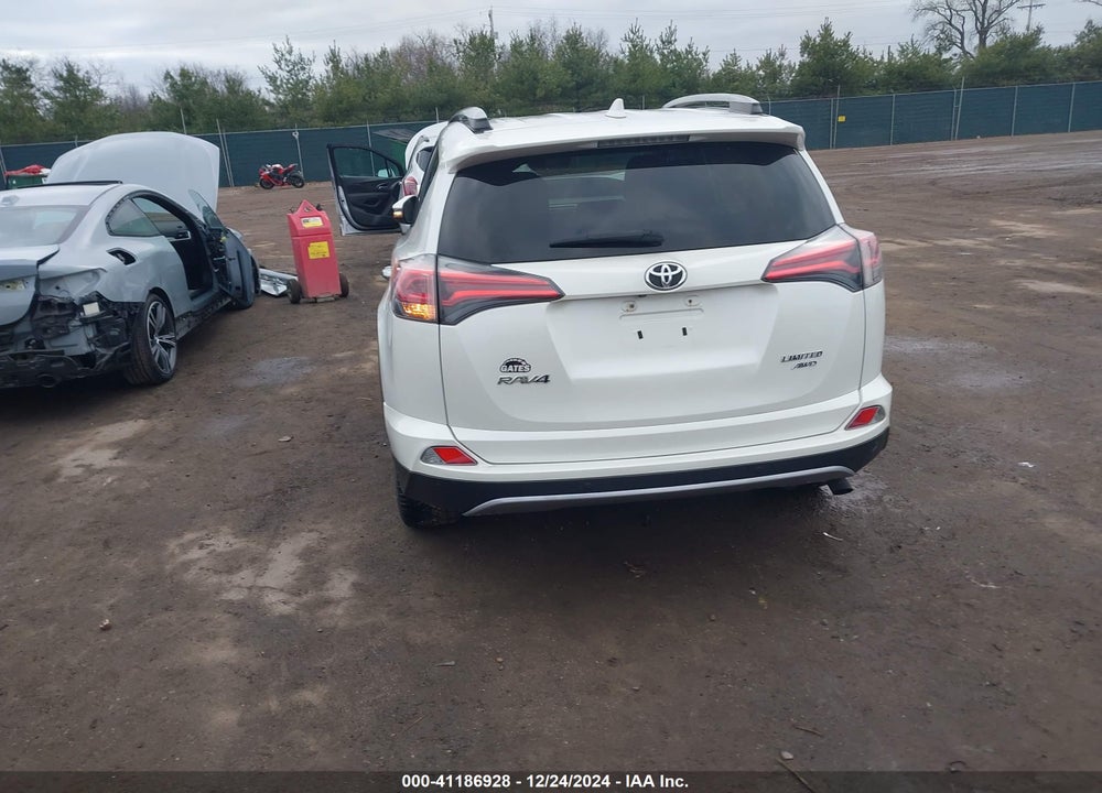 2017 TOYOTA RAV4 VIN: 2T3DFREV7HW541675