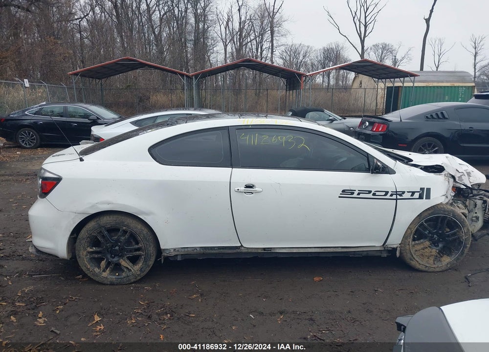 2009 SCION TC VIN: JTKDE167090279338