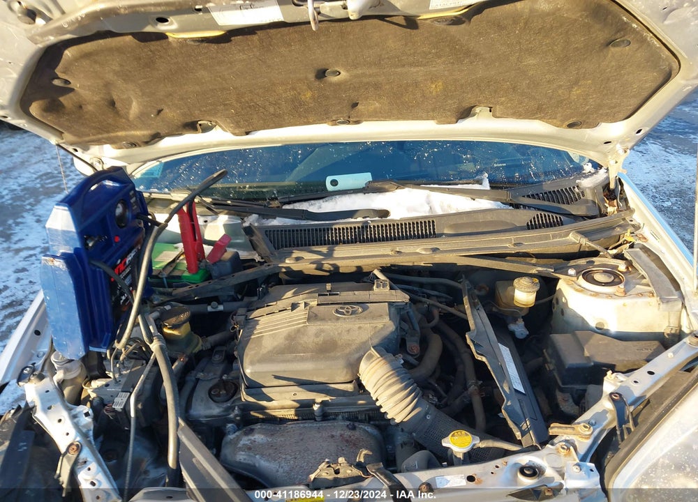 2005 TOYOTA RAV4 VIN: JTEHD20V656025581