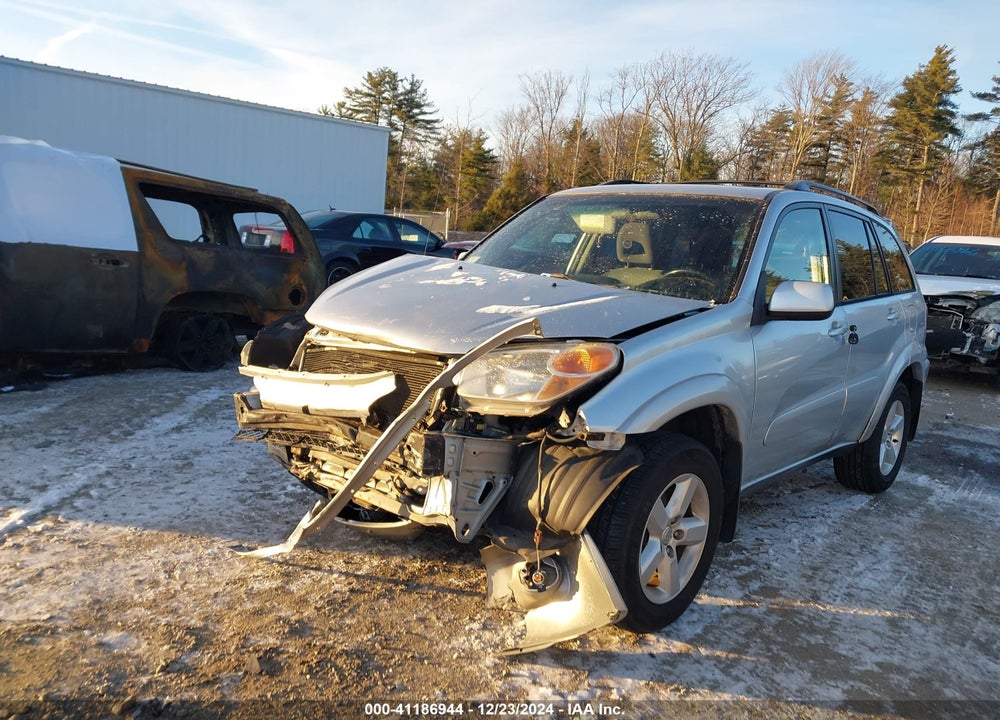 2005 TOYOTA RAV4 VIN: JTEHD20V656025581