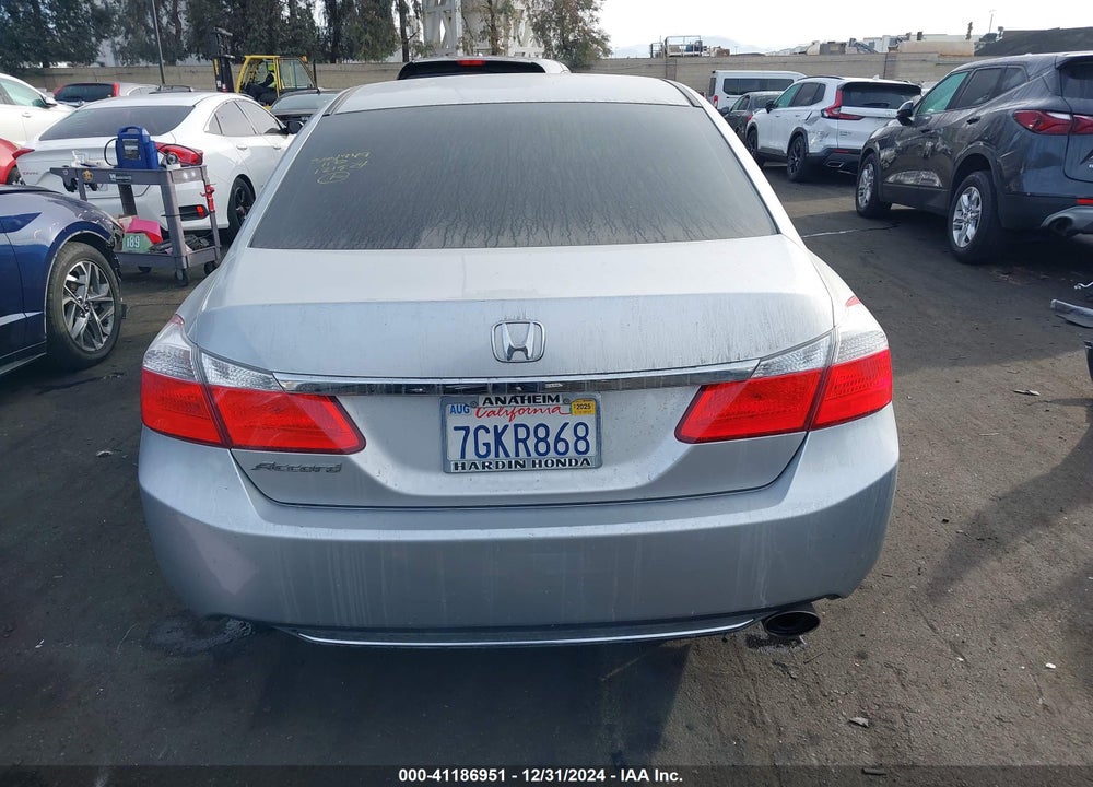 2014 HONDA ACCORD LX VIN: 1HGCR2F31EA215762