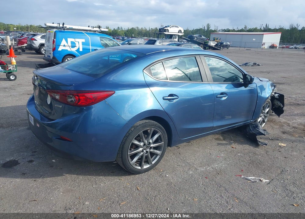 2018 MAZDA 3 TOURING VIN: 3MZBN1V38JM190712