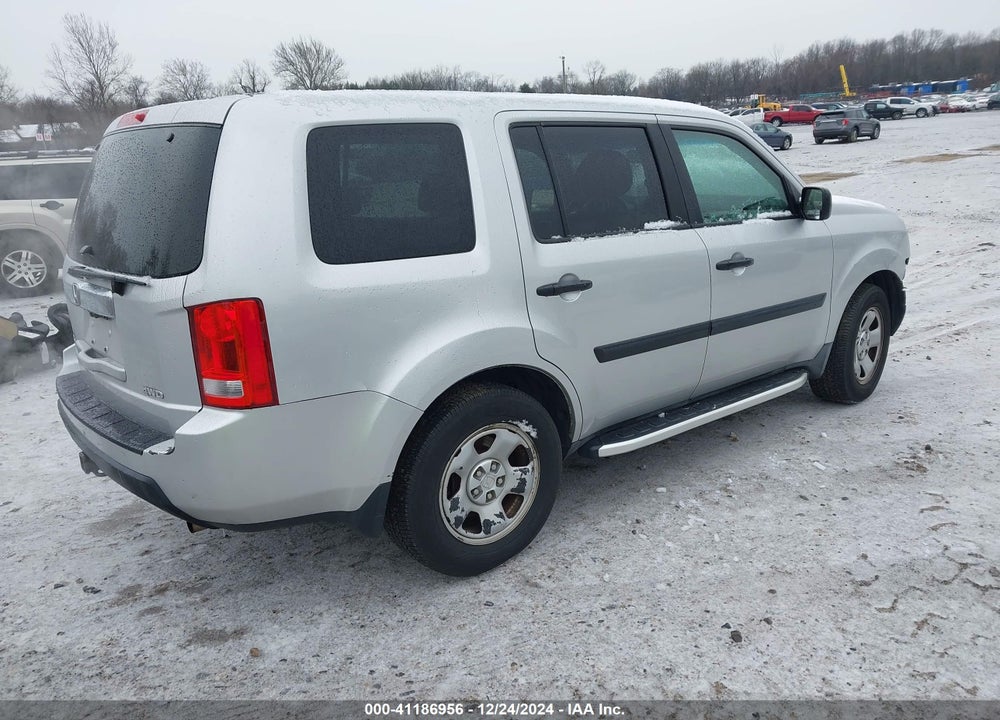 2009 HONDA PILOT LX VIN: 5FNYF48289B051615