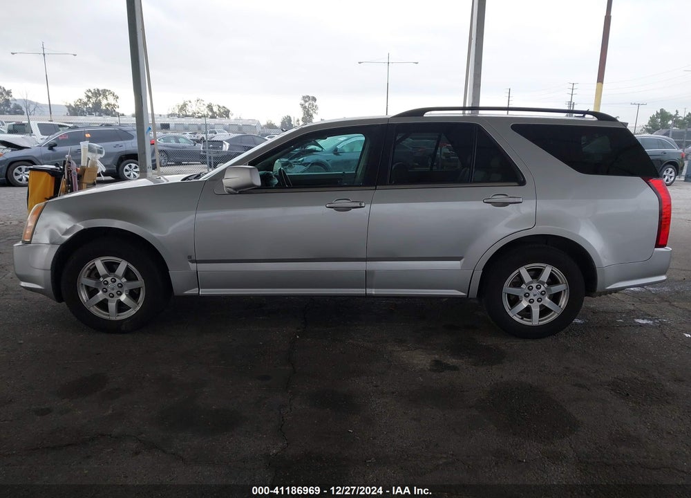 2006 CADILLAC SRX V6 VIN: 1GYEE637760110677