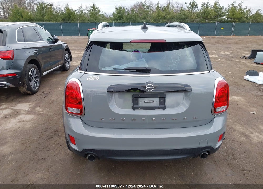 2019 MINI COUNTRYMAN COOPER S VIN: WMZYT5C59K3G93864